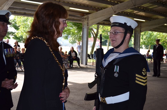 Mayor of Gosport presents awards to Sultan Cadets