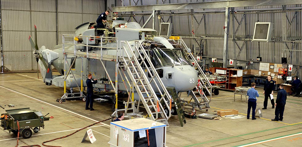 Air Engineer Officer | Royal Navy Jobs in the Fleet Air Arm
