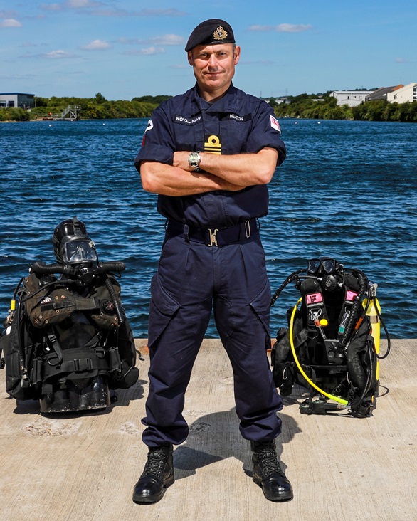 Lieutenant Commander Sean Heaton, Commanding Officer, Southern Diving Group