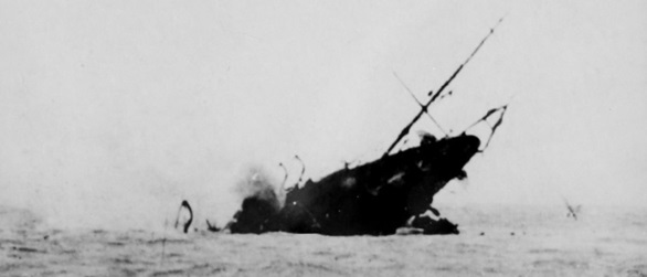 HMS Jason sinking in 1917