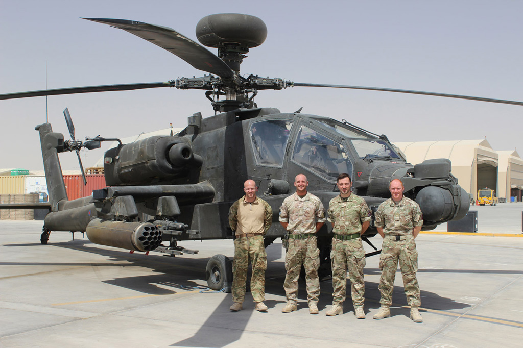 Sailors help give the Army’s Apaches wings in Afghanistan | Royal Navy