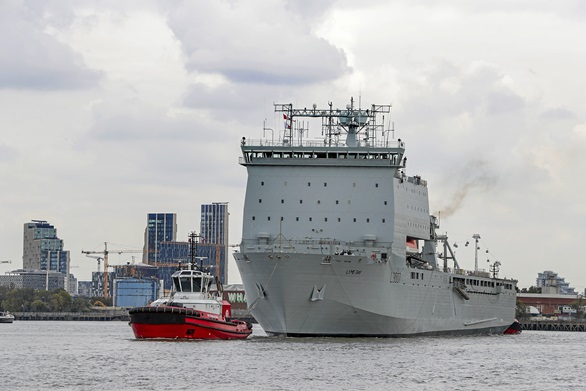 RFA Lyme Bay arrives in London for London International Shipping Week. Picture: LPhot Rory Arnold.