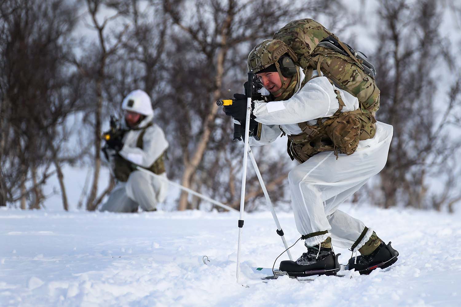 Commandos confront ever-evolving threats on Arctic training