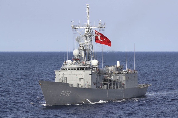 Turkish ship TCG Gemlik in the Mediterranean