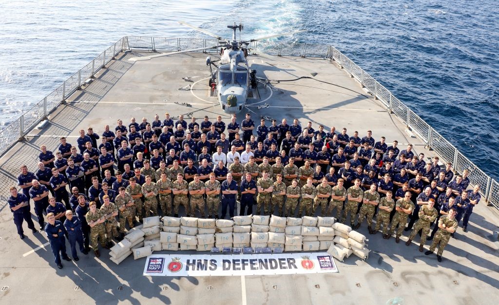 HMS Defender makes second Gulf drugs bust