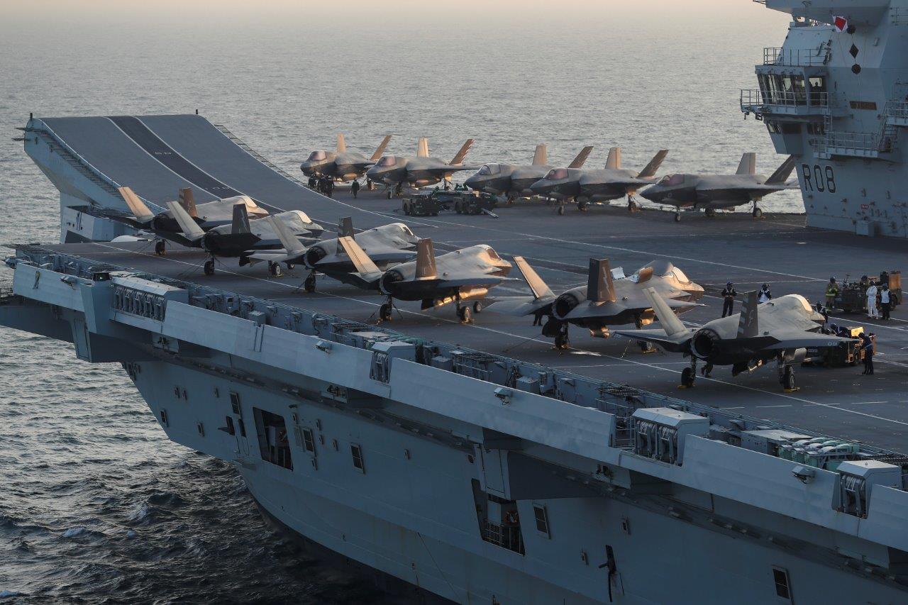 HMS Queen Elizabeth has welcomed UK and US F-35B jets for a major exercise