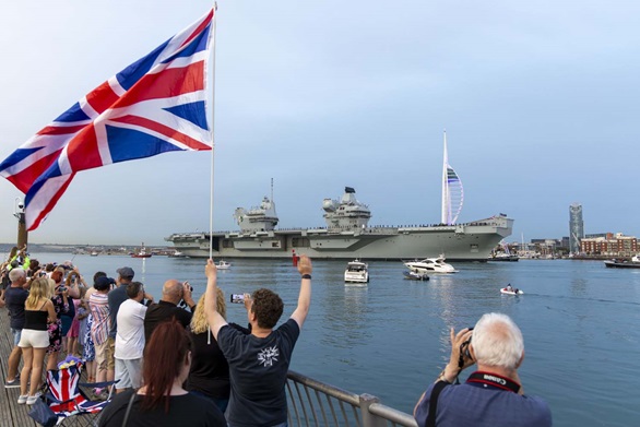 HMS Queen Elizabeth sailed from Portsmouth to go on her autumn deployment. Picture: POPhot Dave Jenkins
