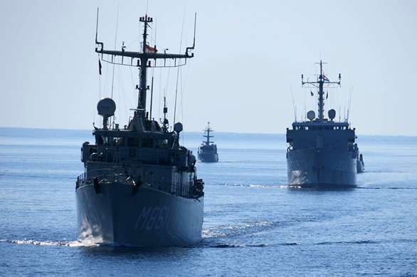 HMS Ramsey joins NATO Task Force