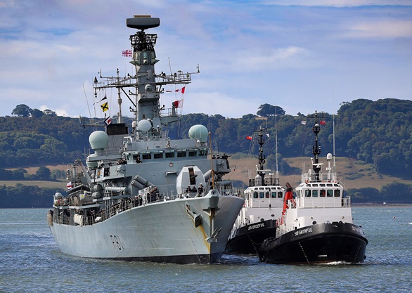 HMS Sutherland homecoming
