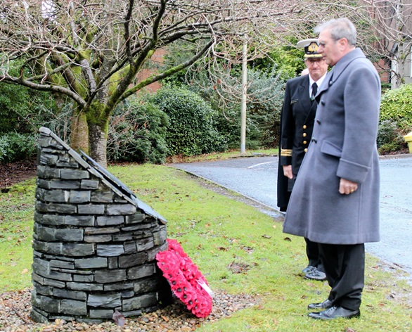 Scott Williamson, Honorary Consul for New Zealand in Scotland lays a wreath at the HMS Neptune Memorial