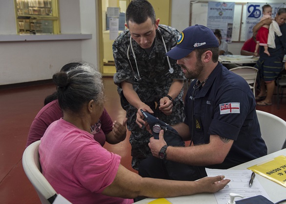 Royal Navy medics help deliver aid on Pacific mercy mission